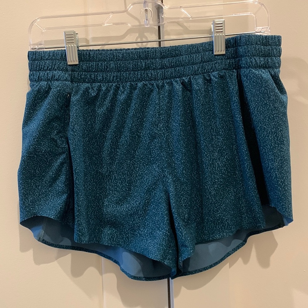 Athleta Hustle 3’’ Shorts